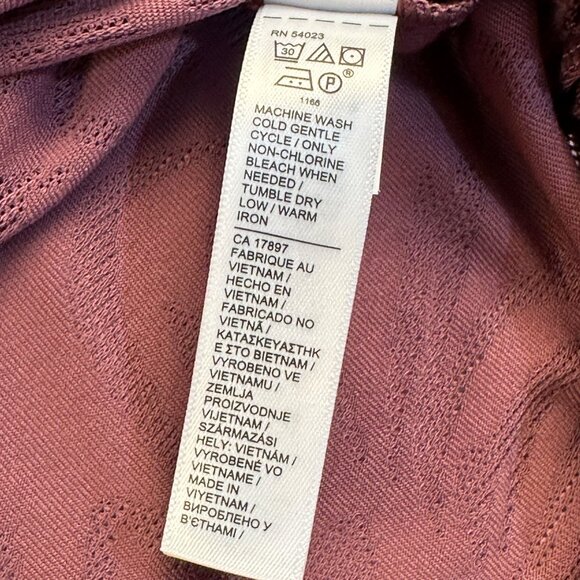 Athleta Essential V Neck Tank Twany Rose color Sz L Rose Print NWOT Workout Top - Picture 7 of 13